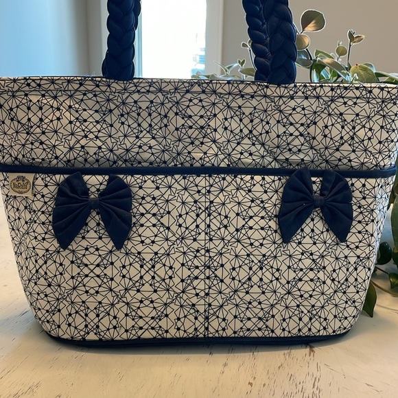 Vintage NaRaYa Quilted Purse - Picture 3 of 7